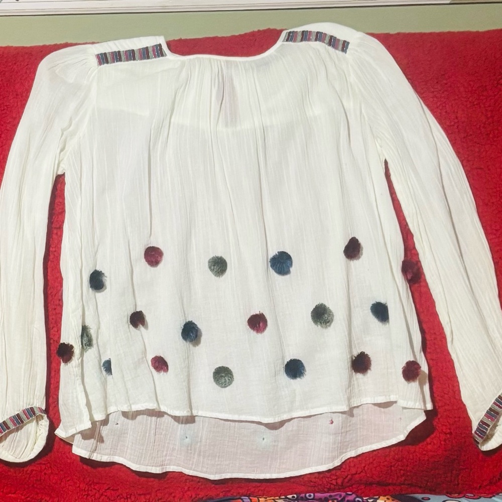 ✨ Cute Zara Pom-Pom Top ✨